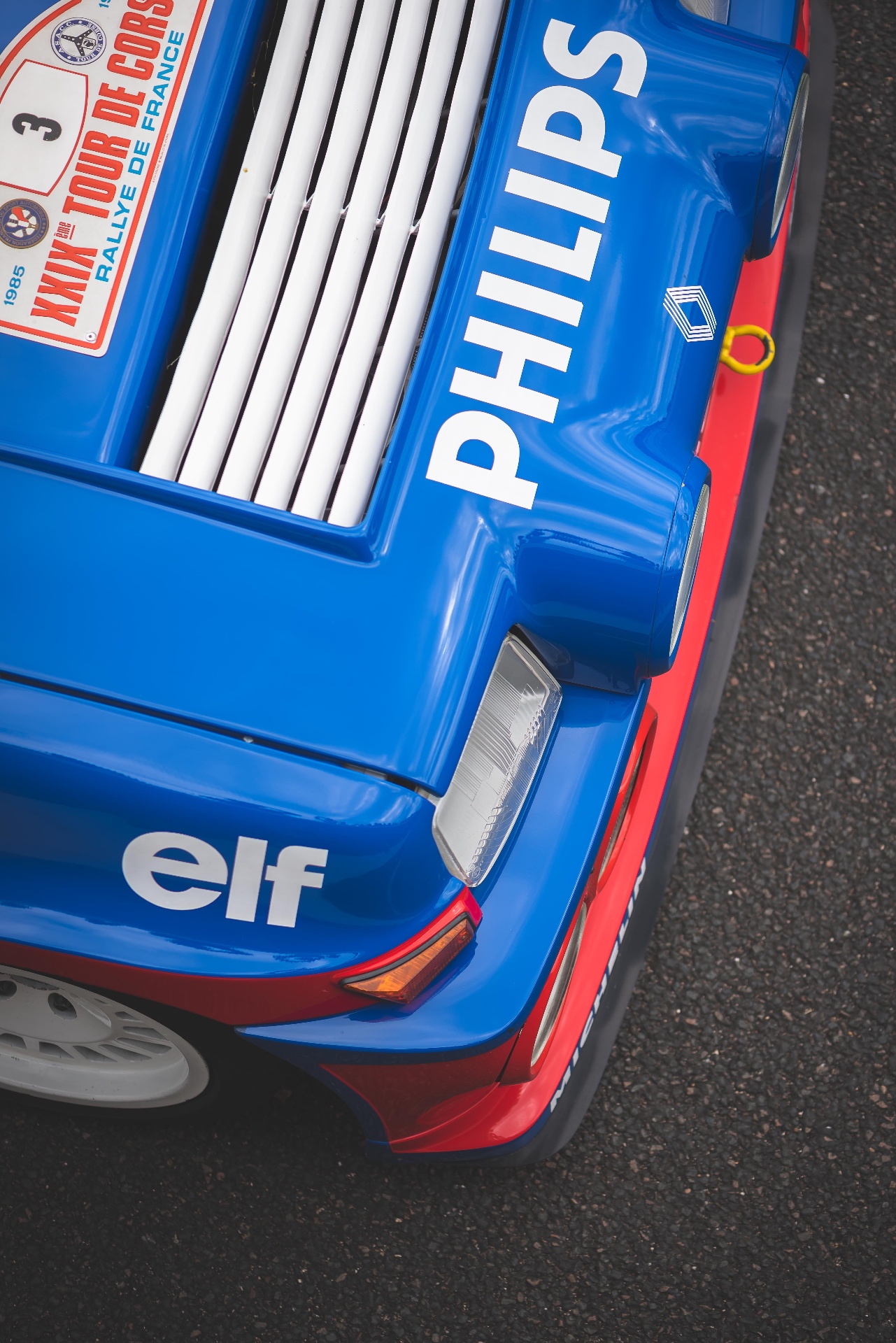 Renault 5 Maxi Turbo vue arrière plongeante